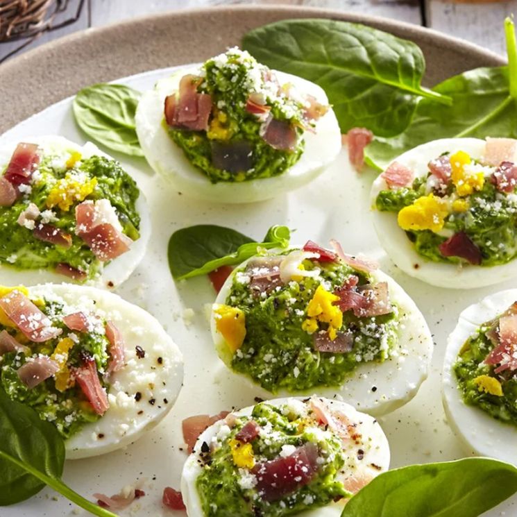 Huevos rellenos.