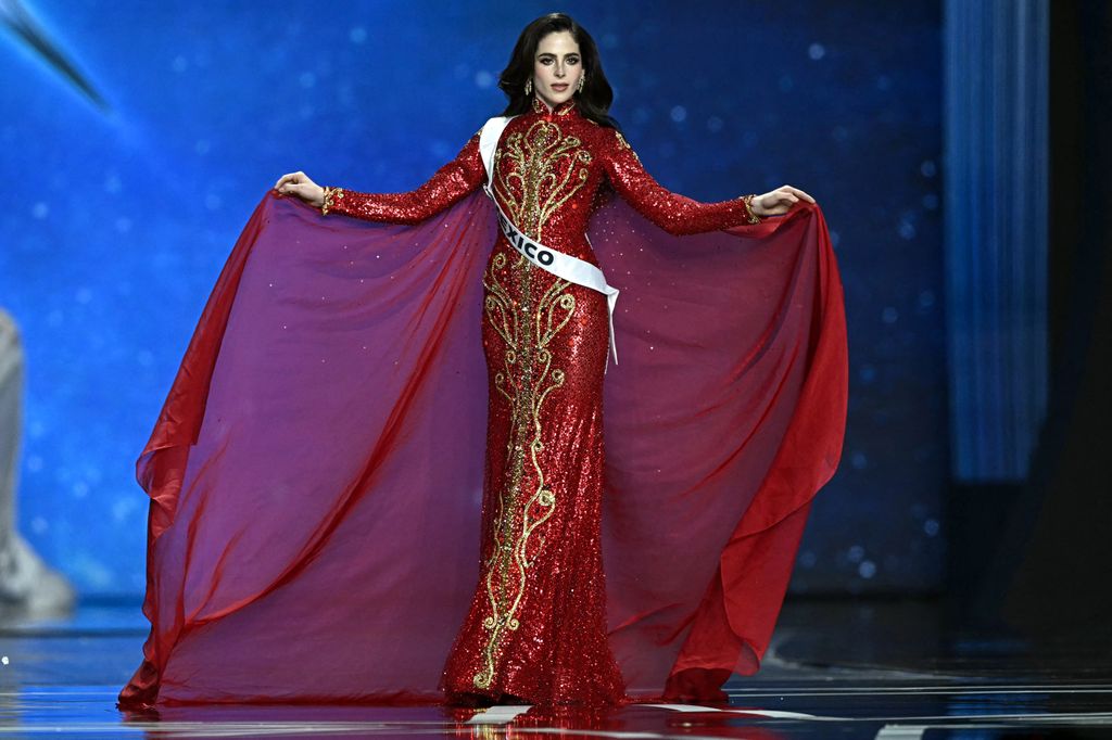 Fátima Bosch dejó en lo más alto a México en Miss Universe.