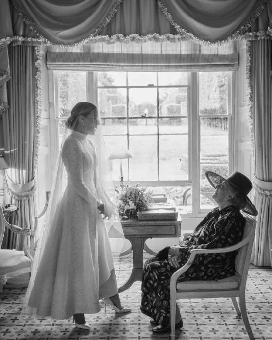 India Hicks, ahijada del príncipe Carlos, se casa con David Flint Wood después de 26 años juntos