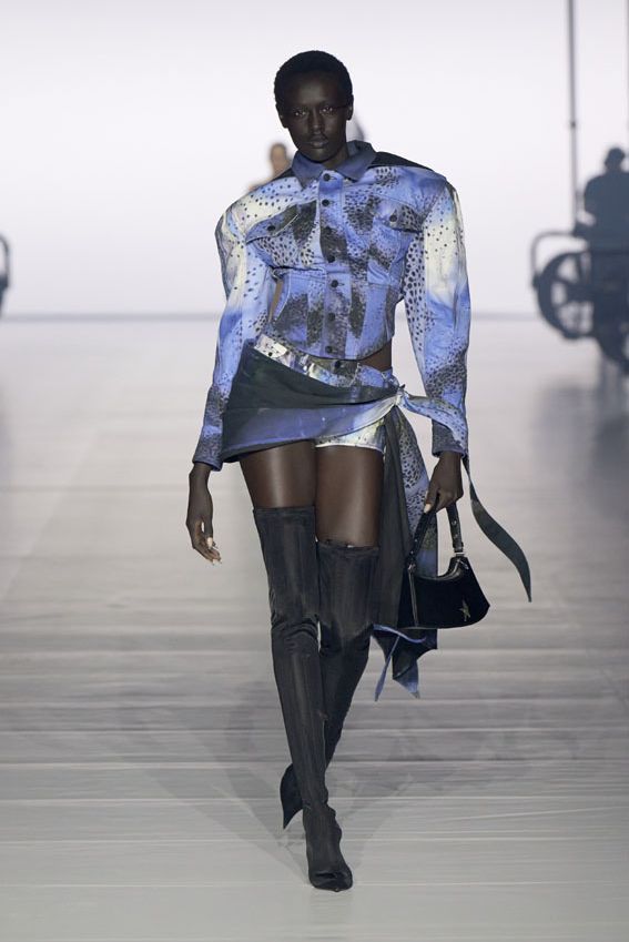 mugler016a