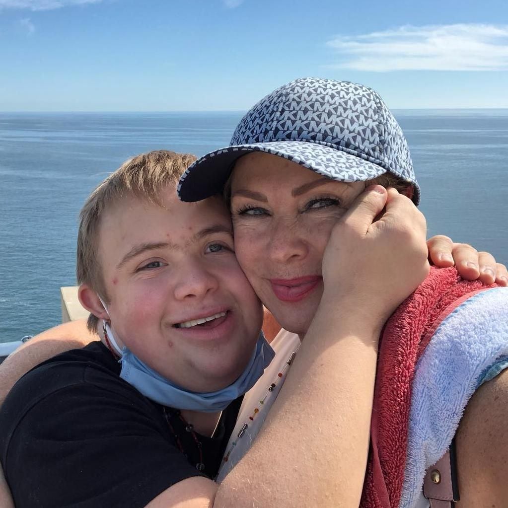 Leticia Calderón y su hijo Luciano Collado