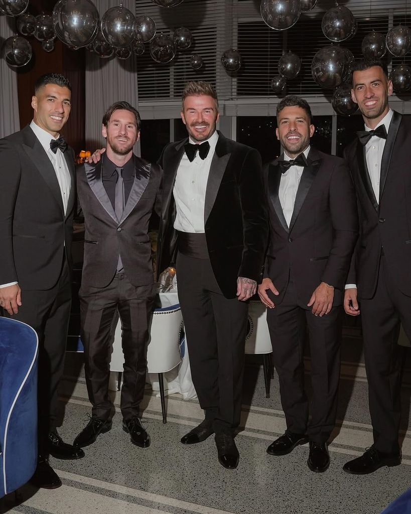 Junto a los jugadores del Inter de Miami, Luis Suárez, Lionel Messi, Jordi Alba y Sergio Busquets