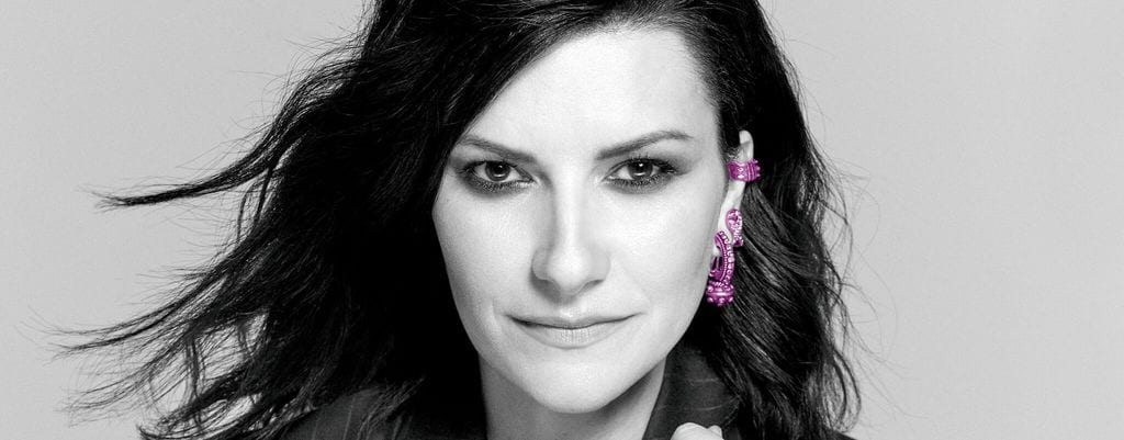 Laura Pausini HOLA LIVING