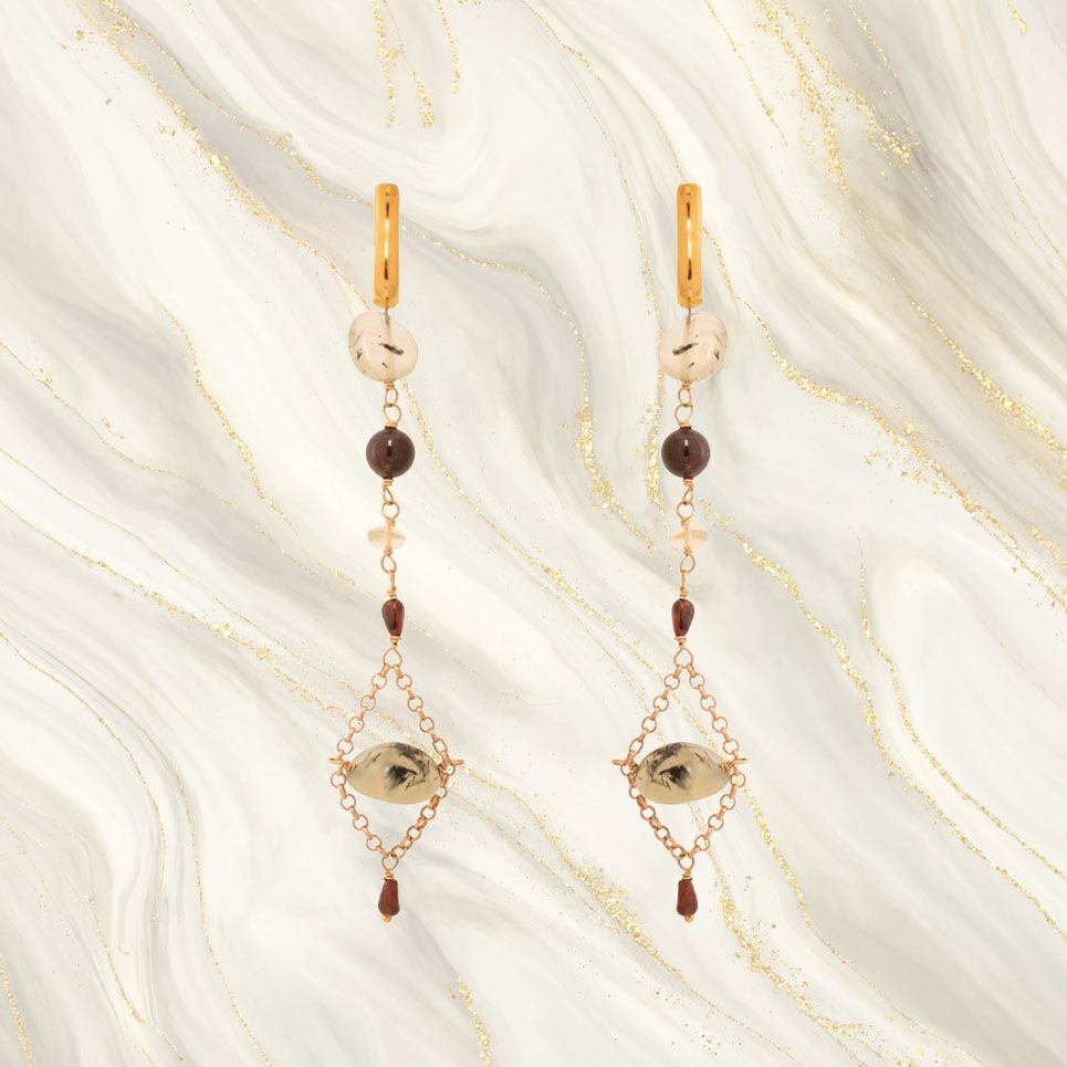 Estos son los pendientes que mejor quedan con nuestras blusas favoritas de Zara