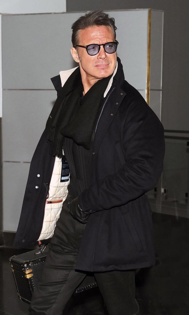 Luis Miguel HOLA4104
