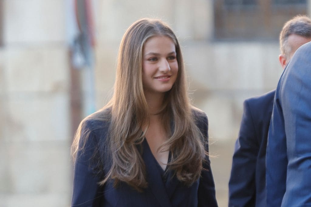 La Princesa Leonor llega al Palacio de Navarra