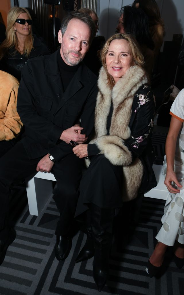  Kim Cattrall y Russell Thomas en la Semana de la Moda de Londres