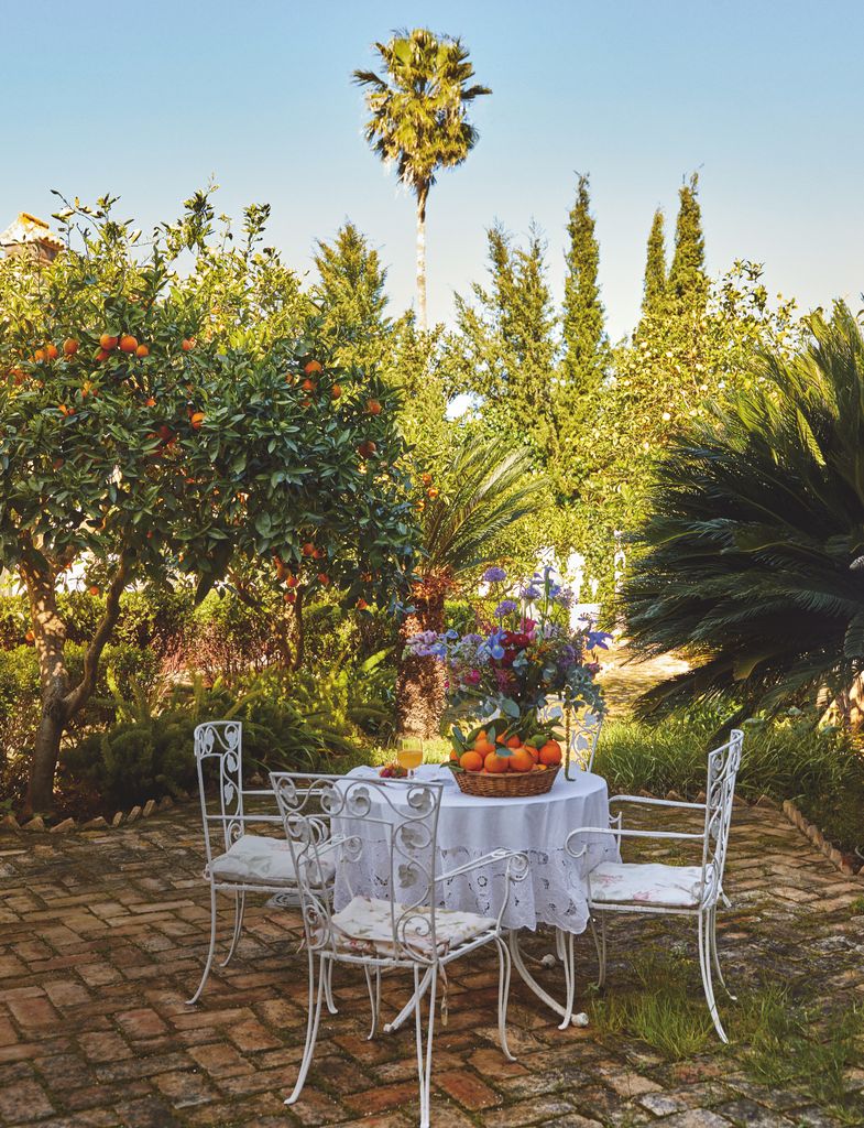Jardín de la finca familiar de la andaluza Rocío Peralta.