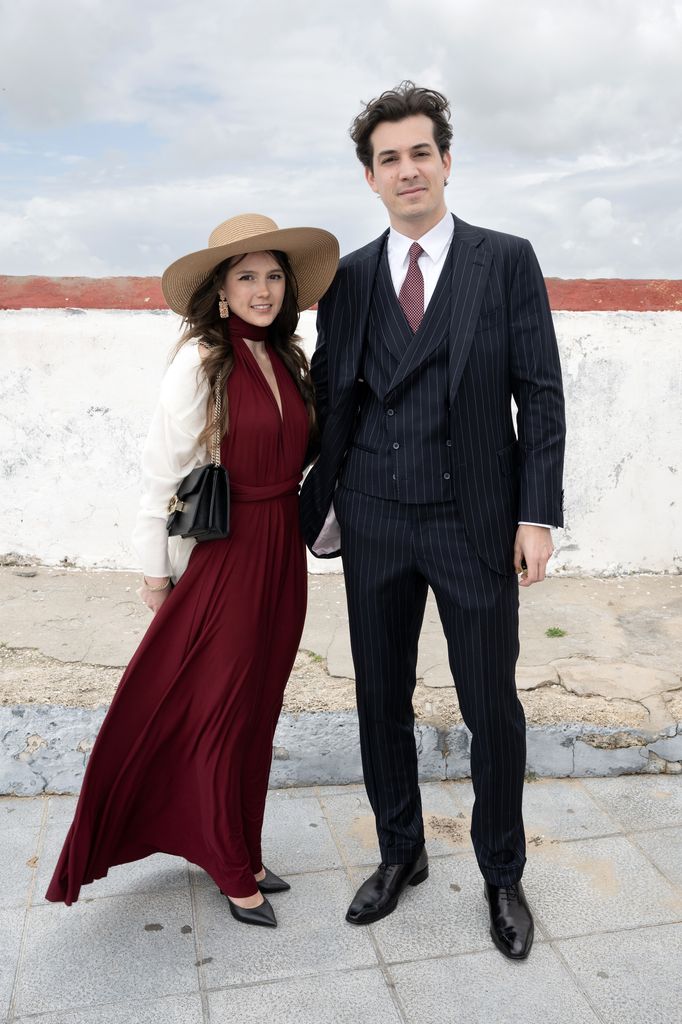Monsieur et Madame Jules Levet Mariage du Prince Alonso dâOrlÃ©ans-Bourbon & la Comtesse Charlotte de Liedekerke de Pailhe Ã  lâÃ©glise de Convento de Capuchinos, le 3 mai 2025 Ã  SanlÃºcar de Barrameda, Espagne.  Photo David NIVIERE
