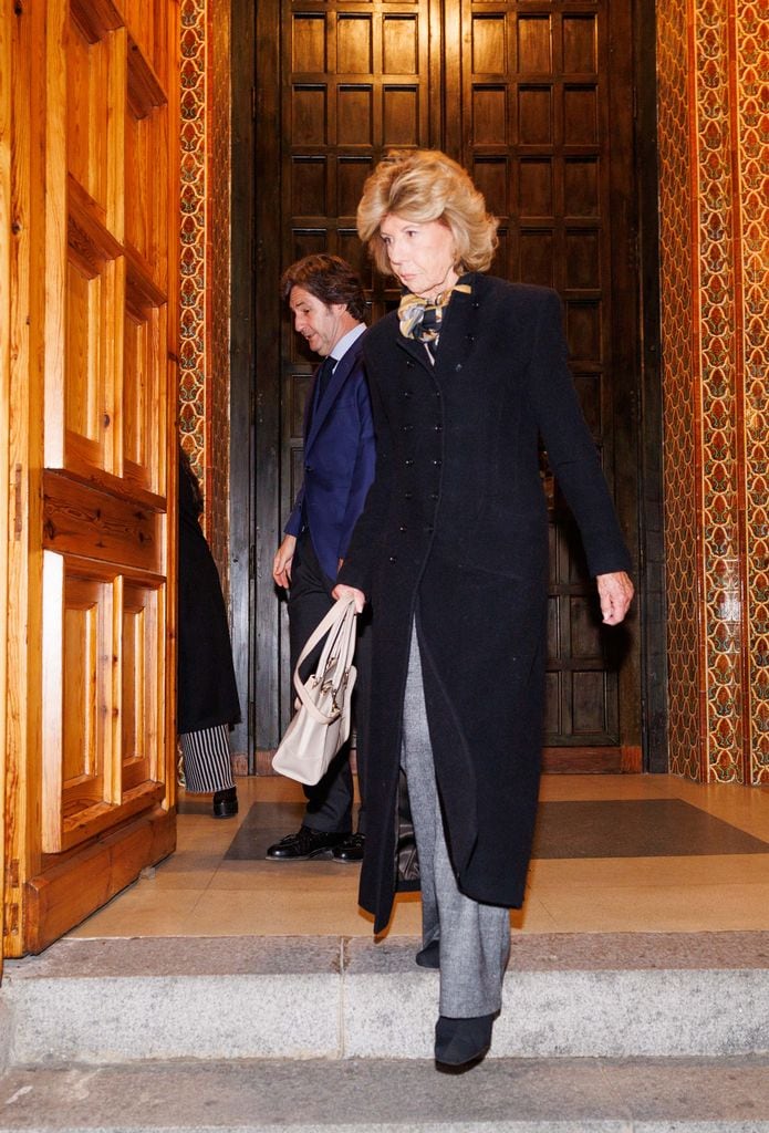 El entorno de la aristócrata se ha unido para recordarla