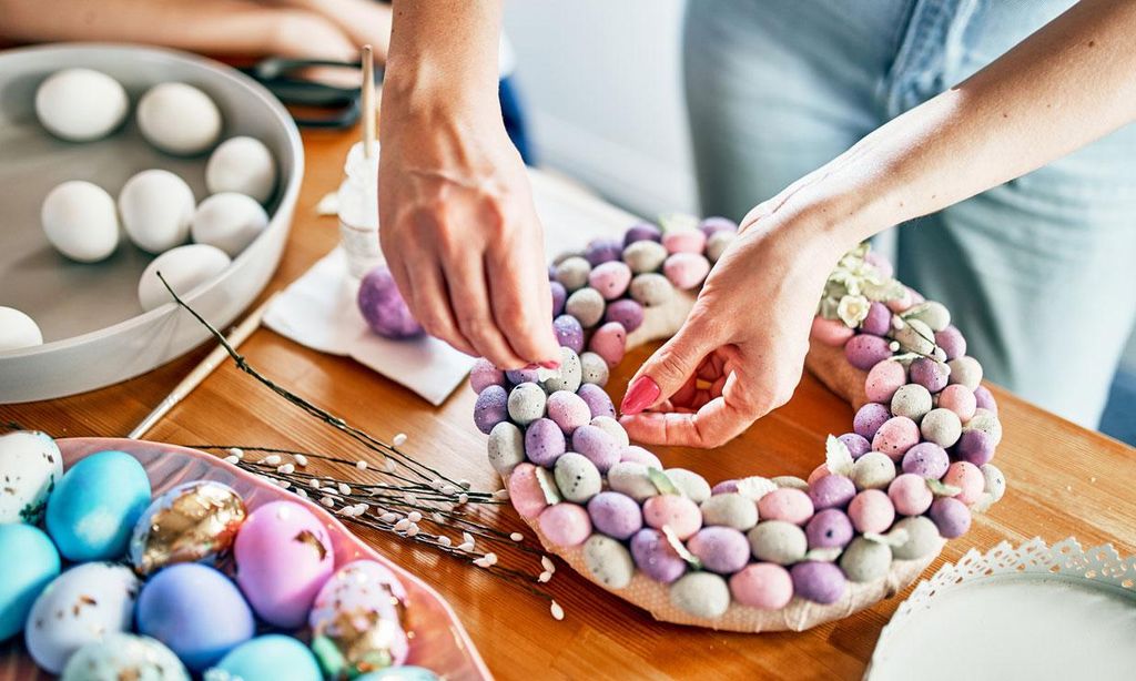 nido con huevos de pascua