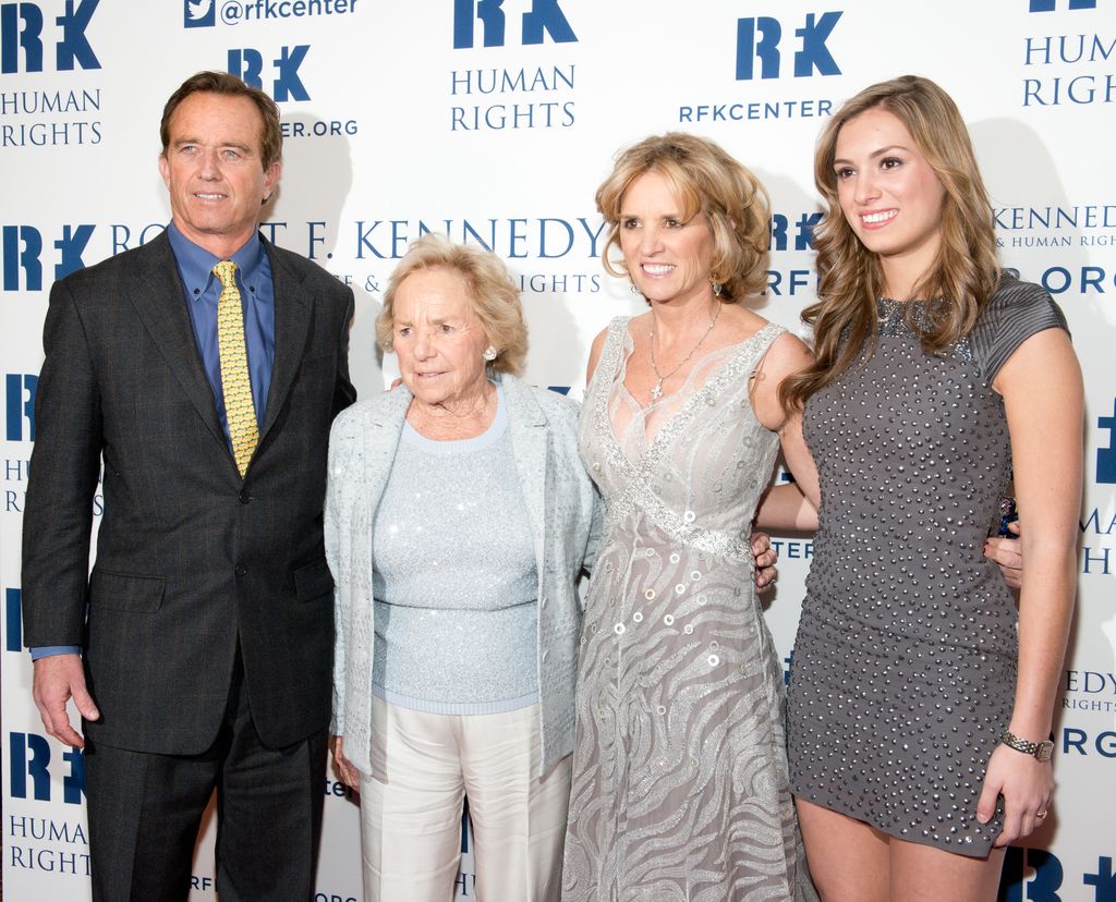 Robert Kennedy Jr., Ethel Kennedy, Kerry Kennedy y Kyle Kennedy en el 2013 en Nueva York en un acto de la fundación que lleva el nombre del patriarca del clan