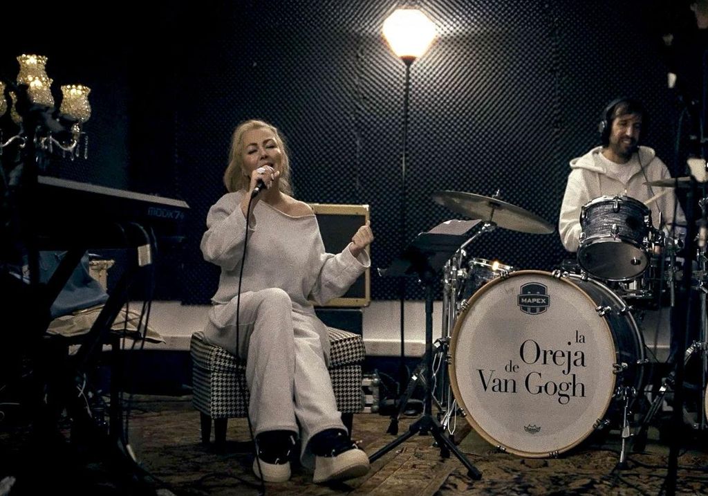 La Oreja de Van Gogh ensayando en el local