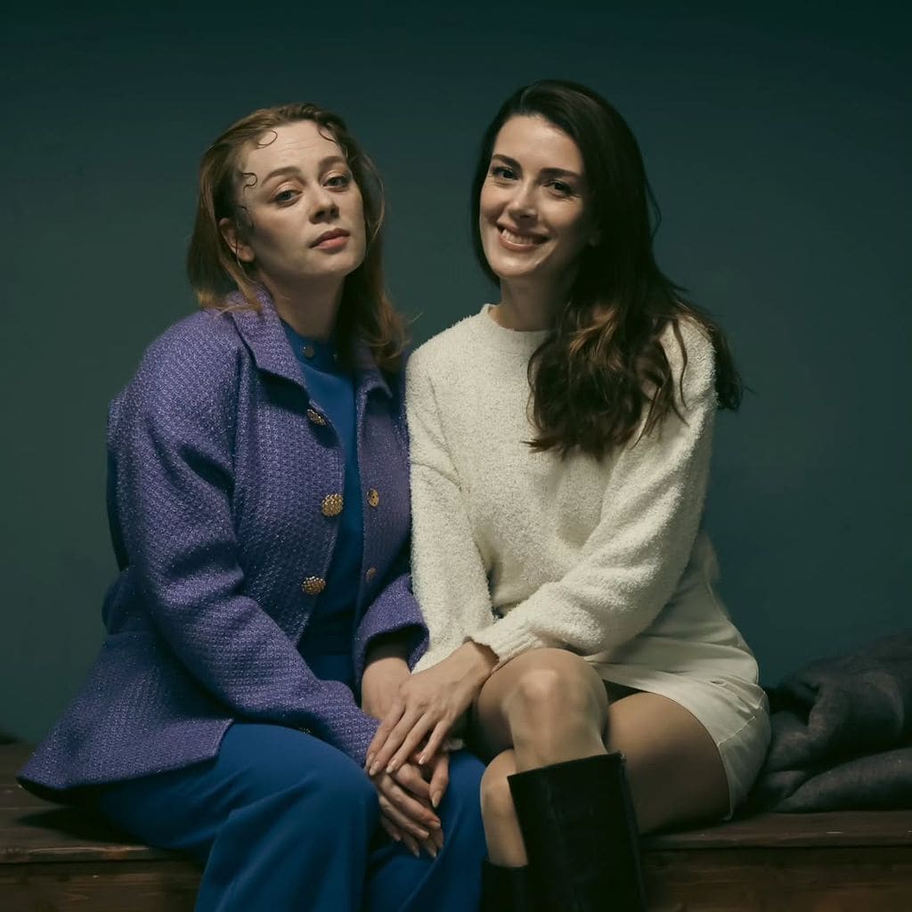 Demet y Elif han forjado una gran amistad