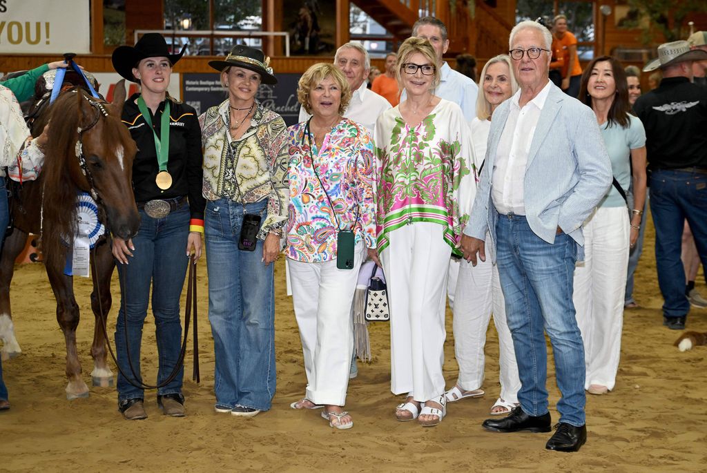 Gina Maria Schumacher, Corinna Schumacher, Mutter Gabriele Betsch, Bekannter, Rolf Schumacher y Freundin Barbara Stahl