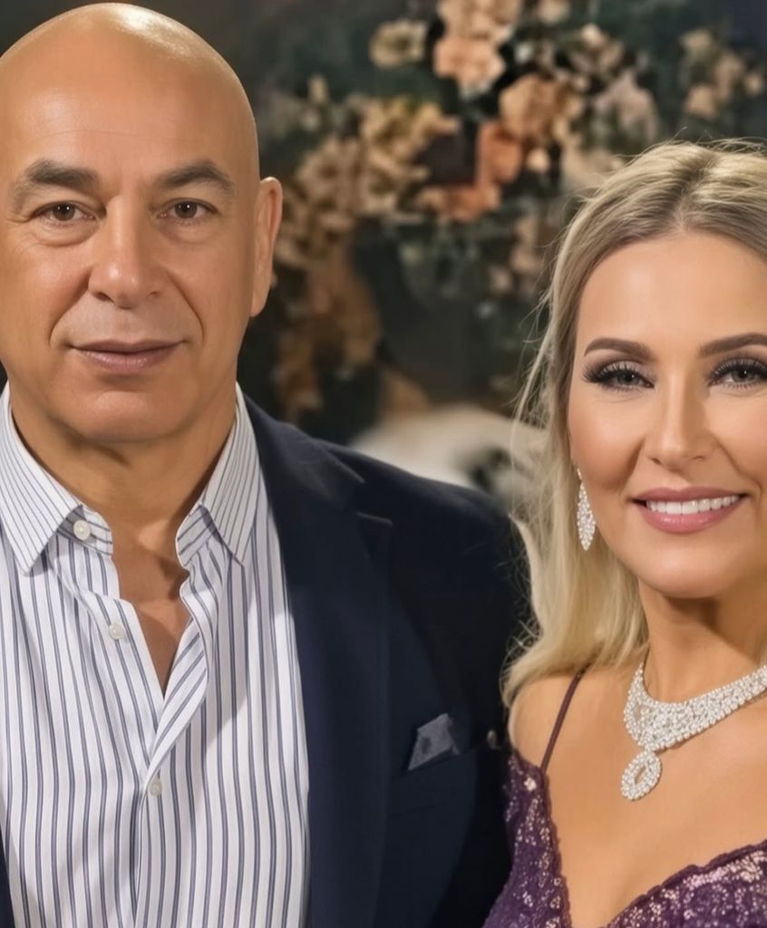 Hossam Hassan junto a su primera mujer, Howaida Al-Gharabawi