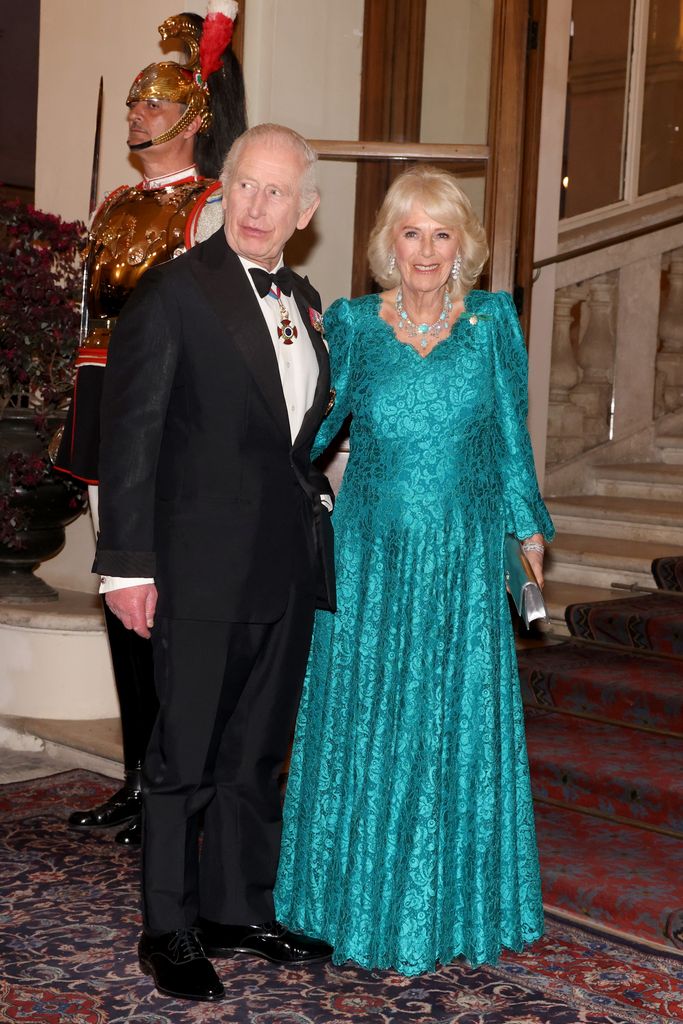 Carlos y Camilla en Italia a principios del mes de abril