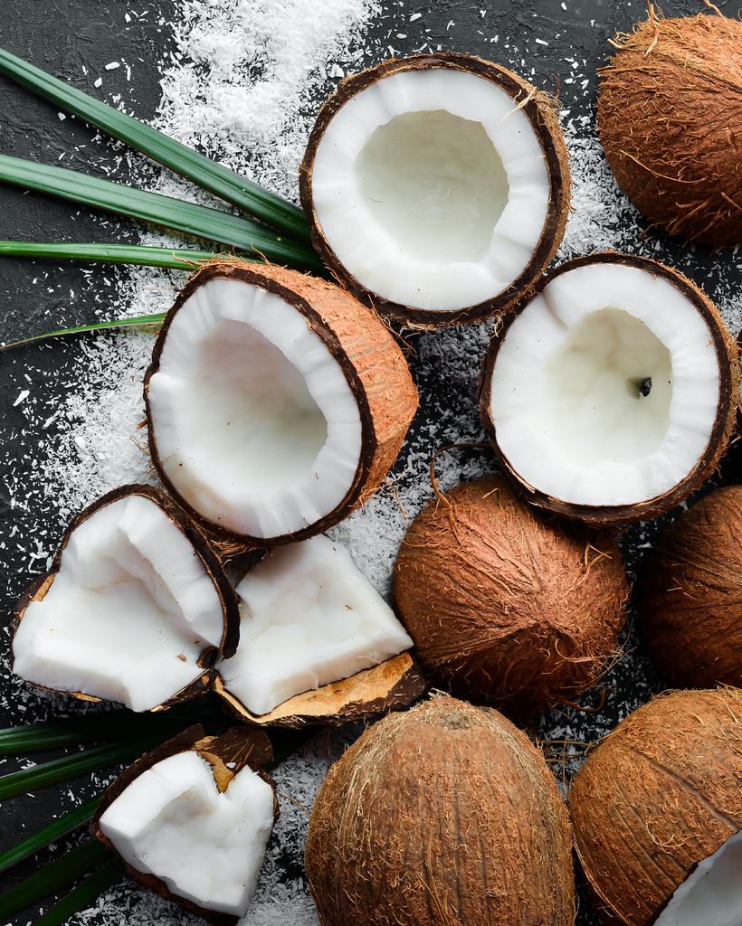 El coco se presenta en el mercado en distintos formatos: fresco, rallado, en forma de leche, de crema...