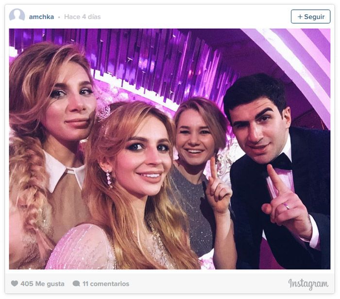 Los recién casados, felices tras darse el 'sí, quiero'