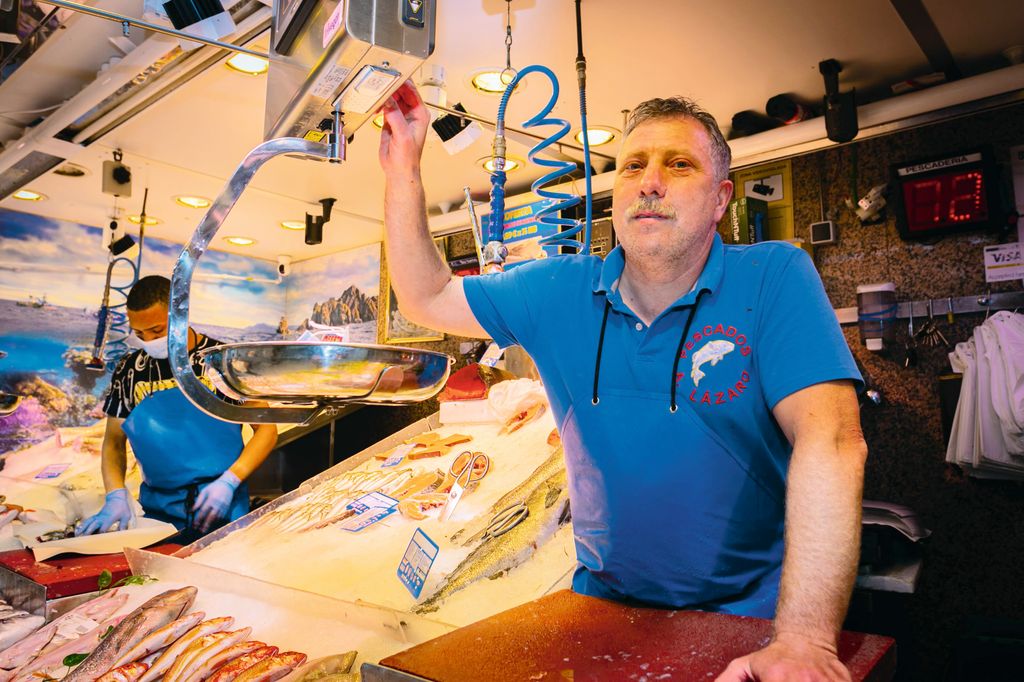 Pescadería Antonio Lázaro, todo un clásico del mercado