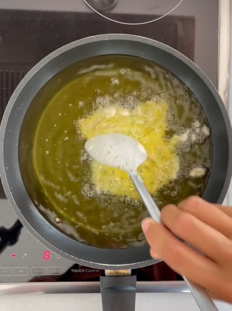 Tortillita de camaron frita