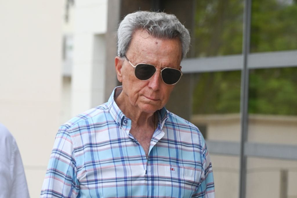 Ortega Cano, abatido en el tanatorio