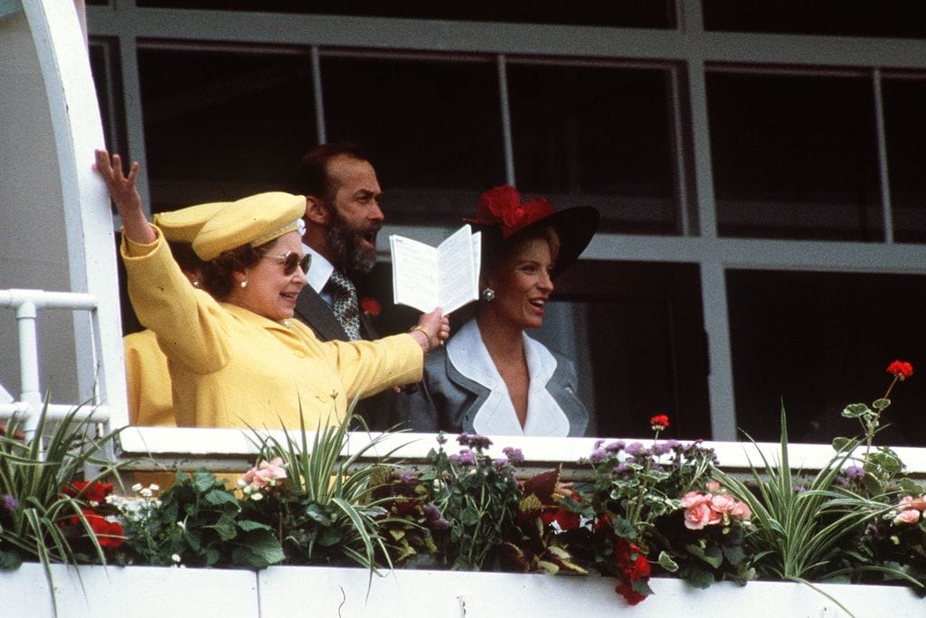 Isabel II con los príncipes Michael de Kent