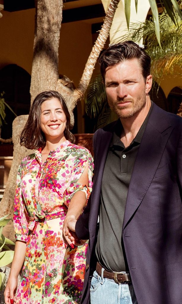 HOLA4113 Garbiñe Muguruzanos y Arthur Borges