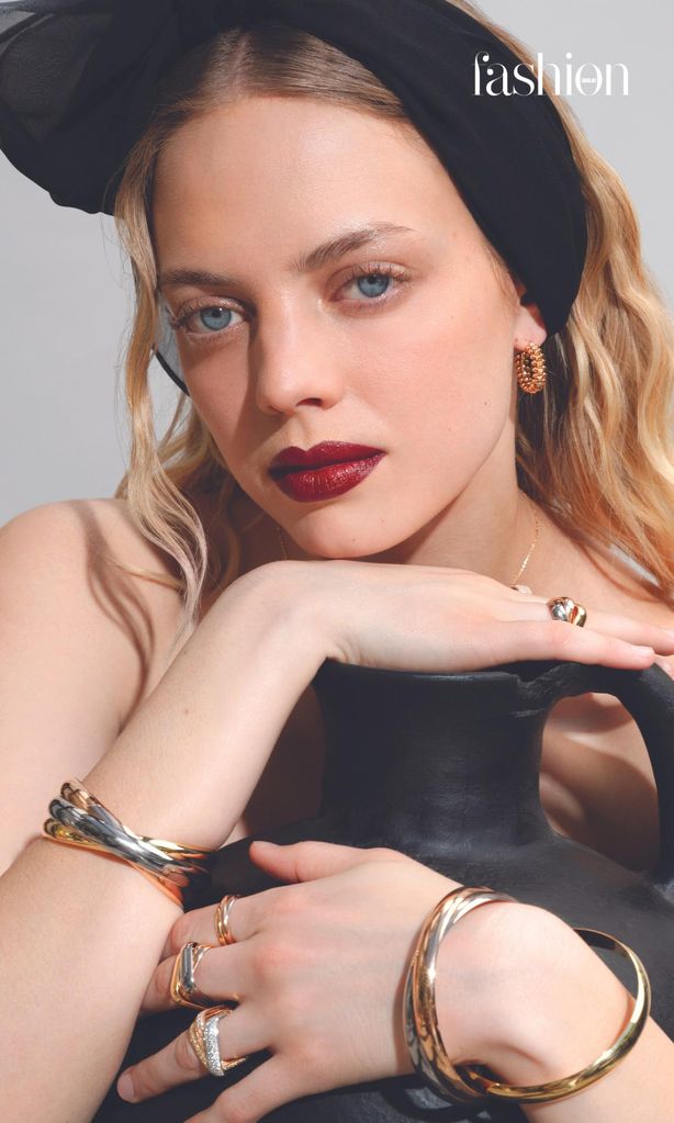 Mariana Zaragoza - HOLA FASHION