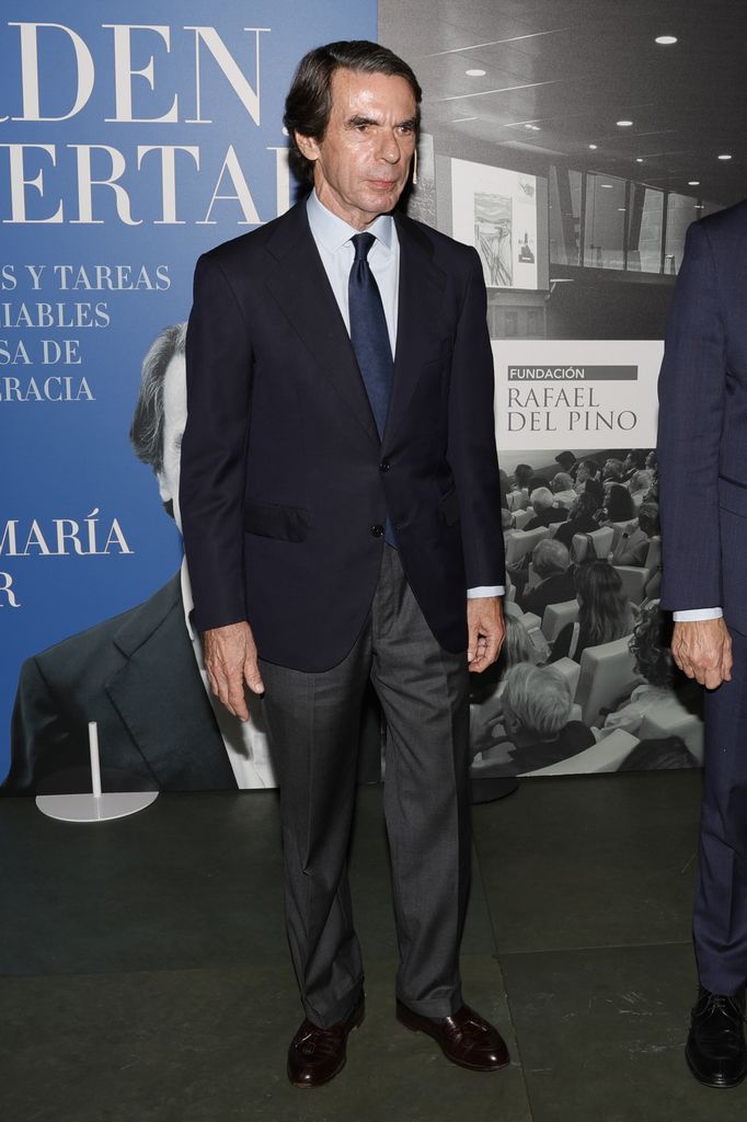 José María Aznar antes de la presentación del libro