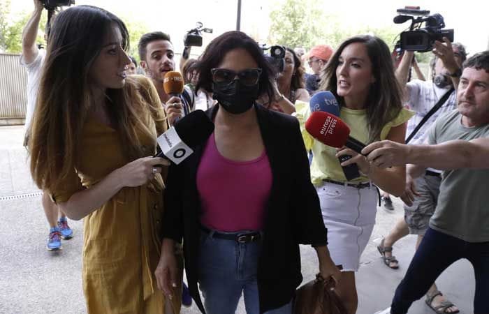 Cuidadora de María Isabel