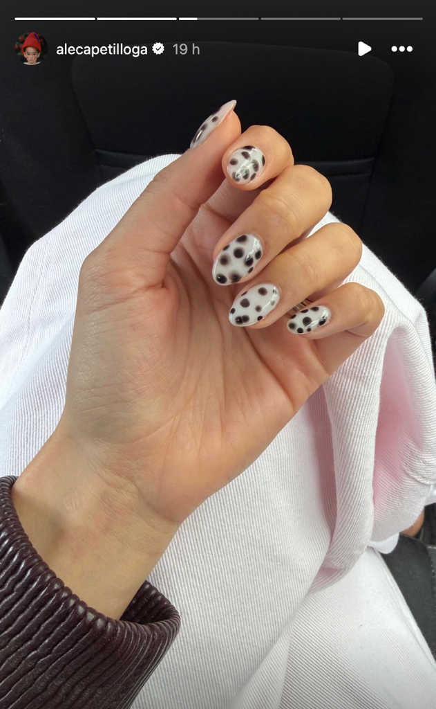 Detalles de la manicura de Ale.