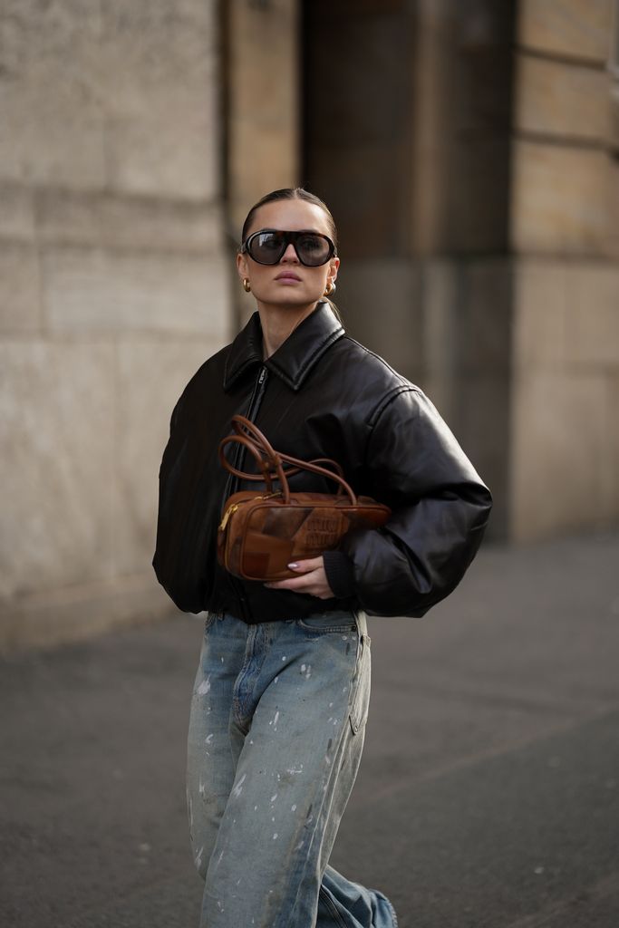 La chaqueta de piel por la que me preguntan siempre mis amigas es vintage: te ayudo a encontrar el diseño perfecto