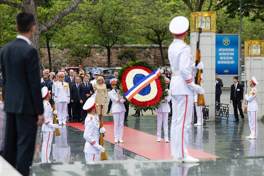 La visita institucional de Emmanuel y Brigitte Macron