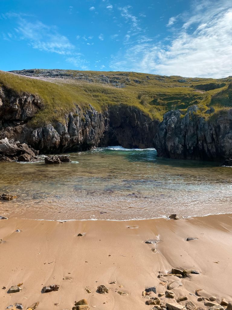 Playa del Cobijeru, Buelna, Asturias