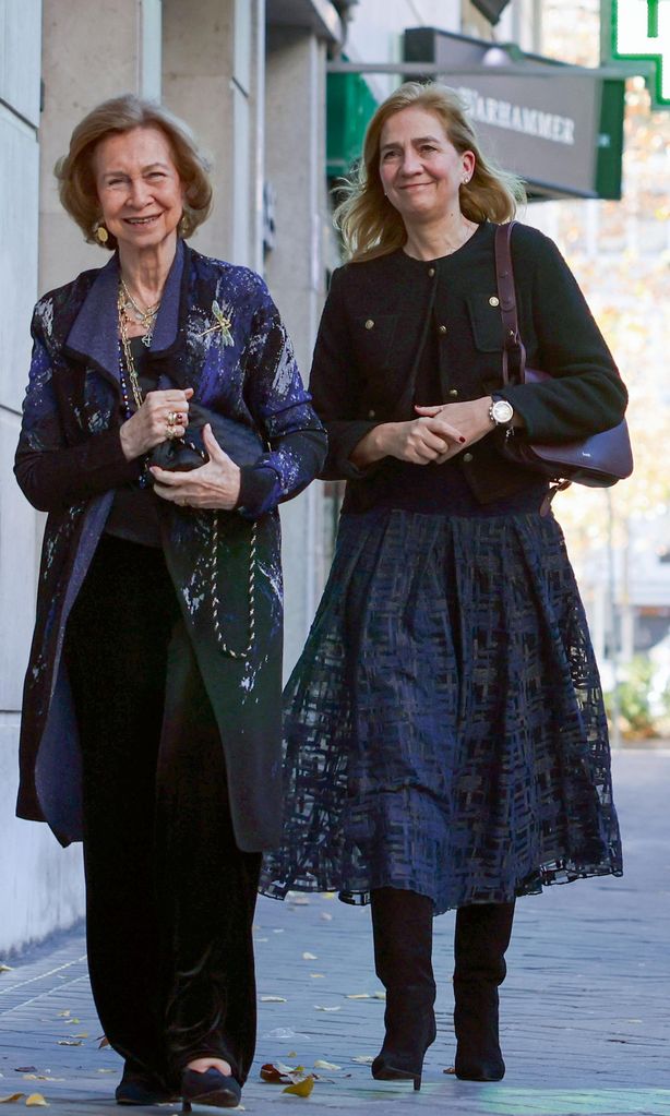 Infanta Cristina HOLA 4153