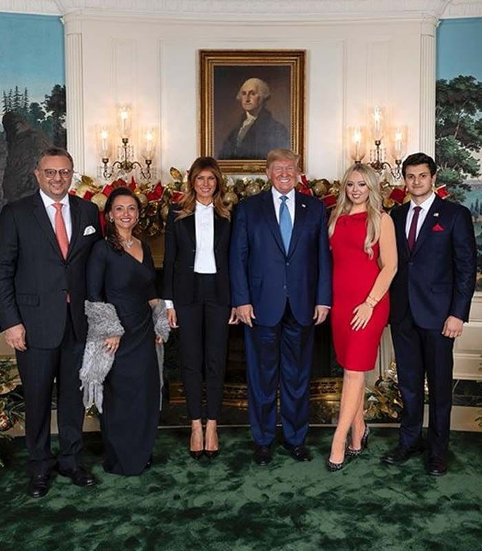 Los trump junto a la familia de Michael Boulos