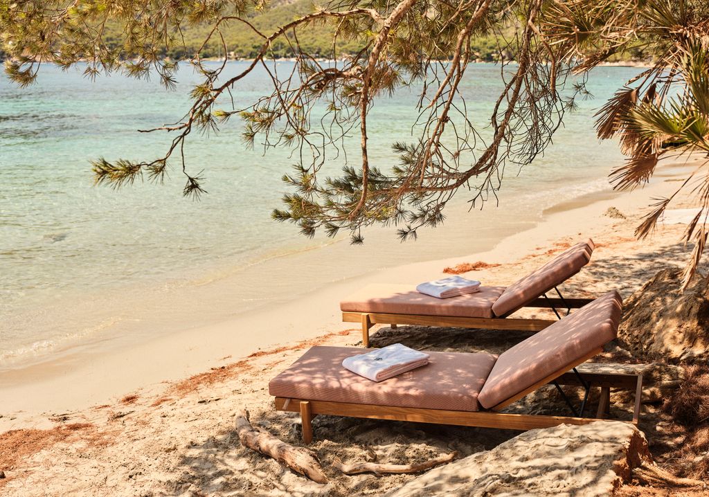 Tras un tiempo cerrado, el Hotel Formentor abre sus puertas bajo un nuevo nombre: Four Seasons Resort Mallorca en Formentor 