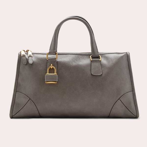 Bolso asas acabado brillante