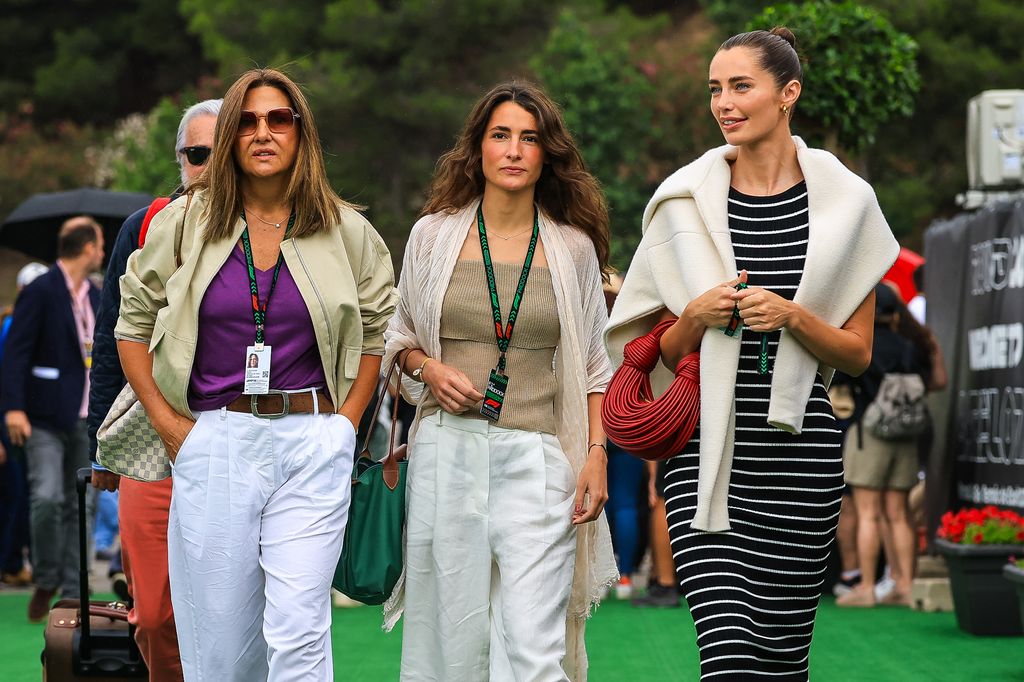 Reyes Vázquez de Castro, Ana Sainz y Rebecca Donaldson en Montmeló