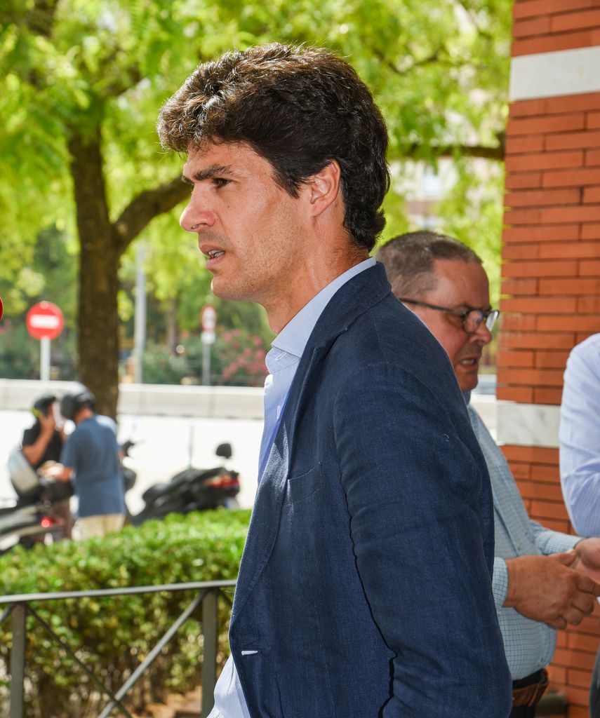 Pablo Aguado, con rostro serio