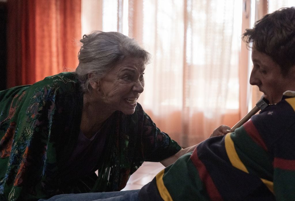 Kiti Mánver da vida a una abuela sin nada que perder decidida a hacer justicia por la desaparición de su nieta