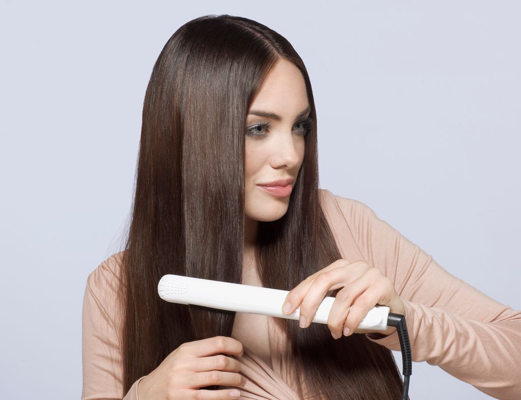 Alisarse el cabello de manera permanente influye en la caída de cabello