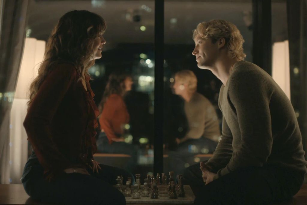 La relación entre Allie y Dean parte de un lugar más dañado y cerrado