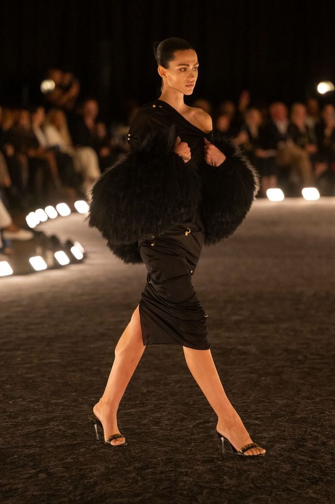 Schiaparelli primavera verano 2026
