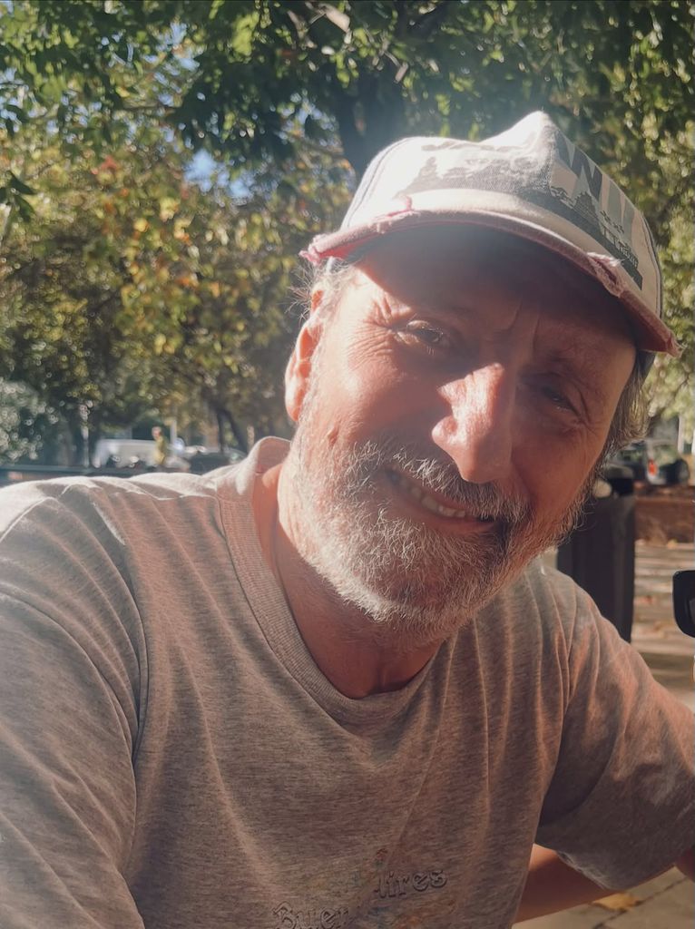 José Luis Gil continúa alejado de la vida pública y centrado en su recuperación desde el ictus que sufrió en noviembre de 2021