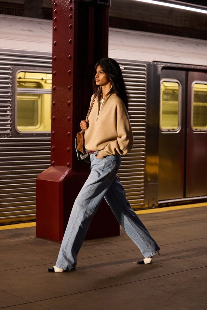 Chanel desfile Metiers D'art 2026 en el metro de Nueva York