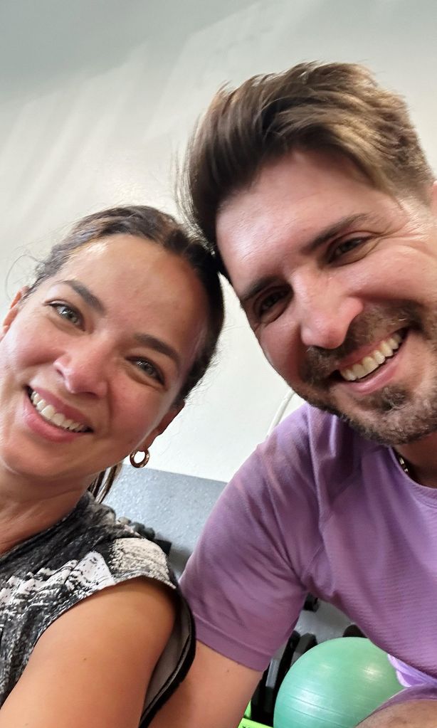 Adamari López y Carlitos Perez-Ruiz