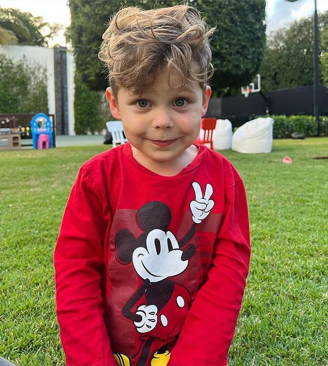 nicholas hijo de enrique iglesias y anna kournikova