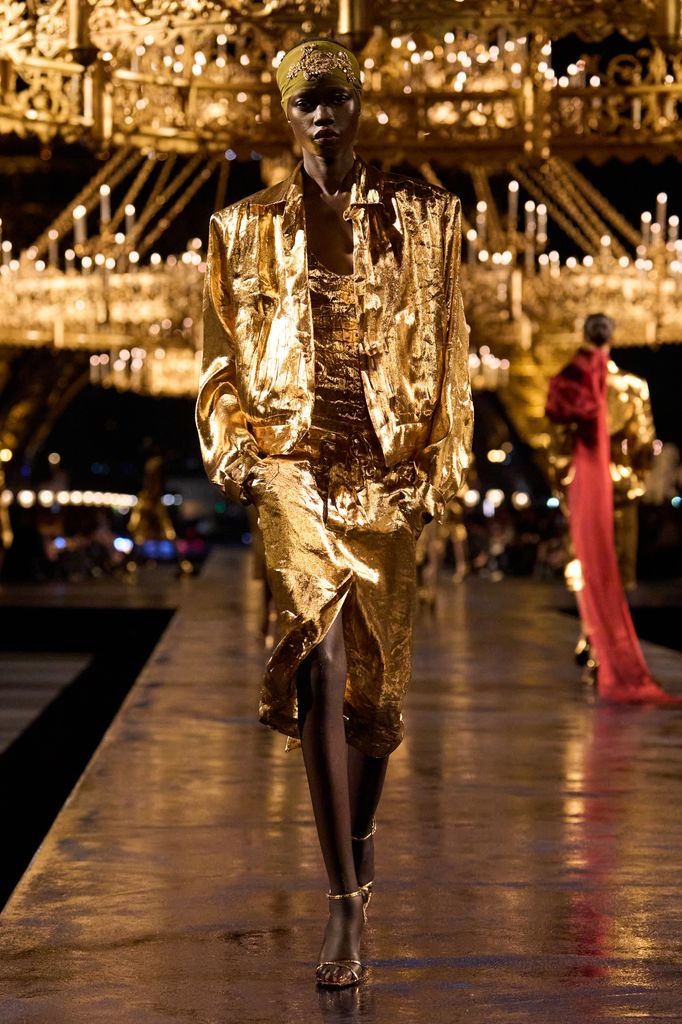 Paris Fashion Week: desfile de Saint Laurent (Primavera/Verano 2027)